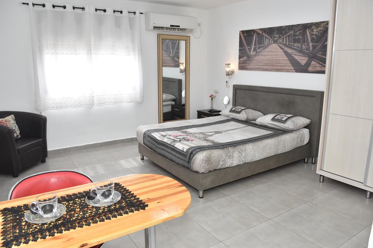Sweet Dreams Apartment Tiberias Eksteriør billede