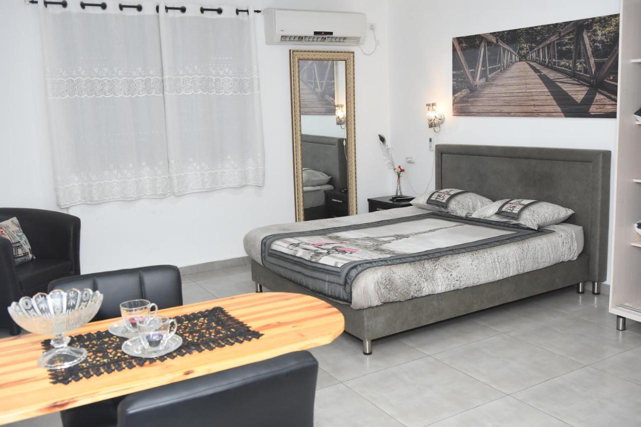 Sweet Dreams Apartment Tiberias Eksteriør billede